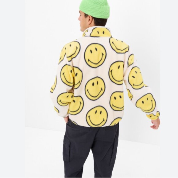 NWT Gap × Smiley Arctic Fleece Snap Button Pullover - Picture 4 of 7